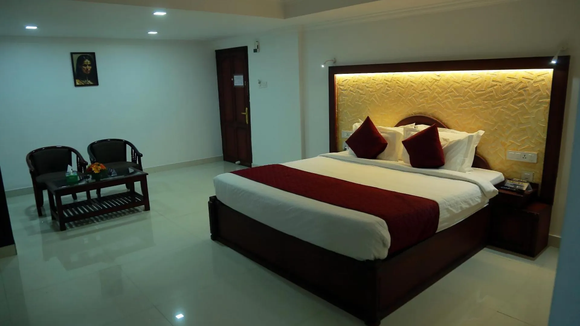 Hotel Savera Park Thrissur
