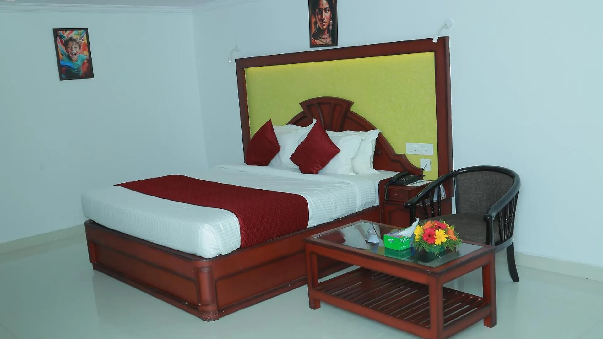 Hotel Savera Park Thrissur